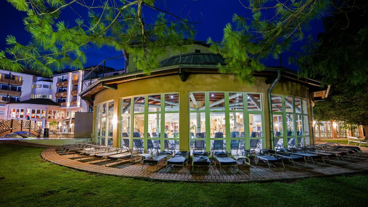 Lotus Therme Hotel & Spa